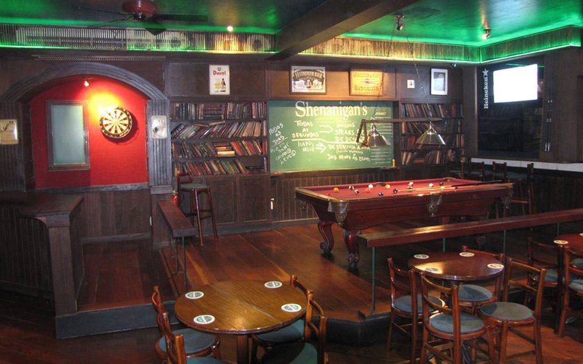 Lugar agradável para quem gosta de sinuca - Avaliações de viajantes -  Zapatta Snooker Bar - Tripadvisor